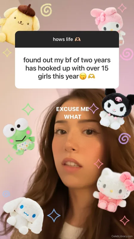 Pokimane photo 18 of 3752