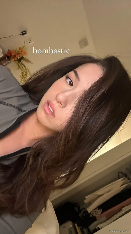 Pokimane photo 12 of 3752