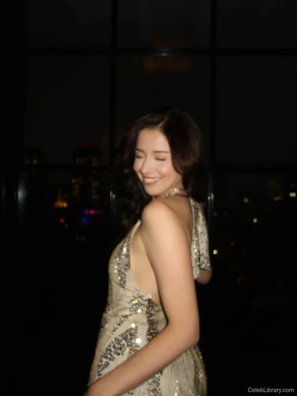 Pokimane photo 3 of 3752