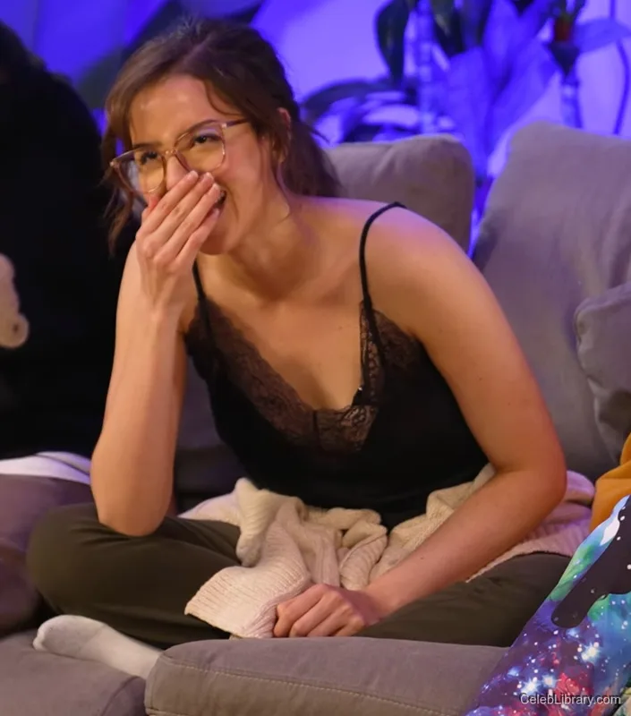 Pokimane photo 12 of 3752