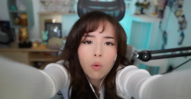 Pokimane photo 18 of 3752