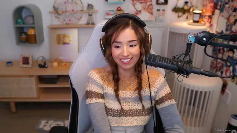 Pokimane photo 7 of 3752