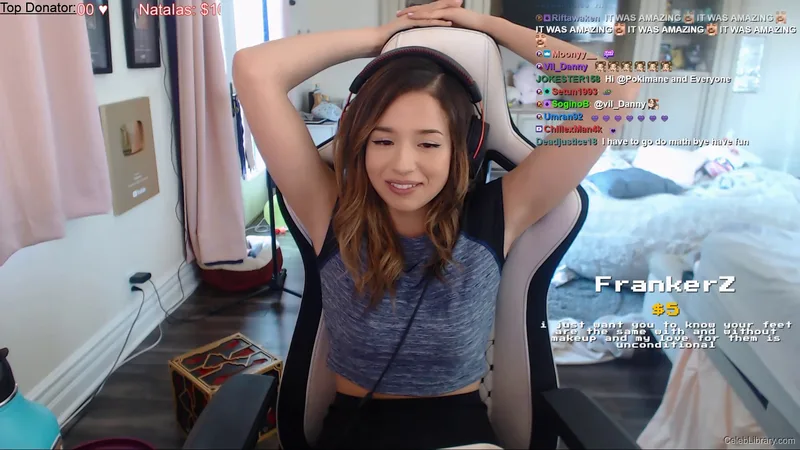 Pokimane photo 2 of 3752