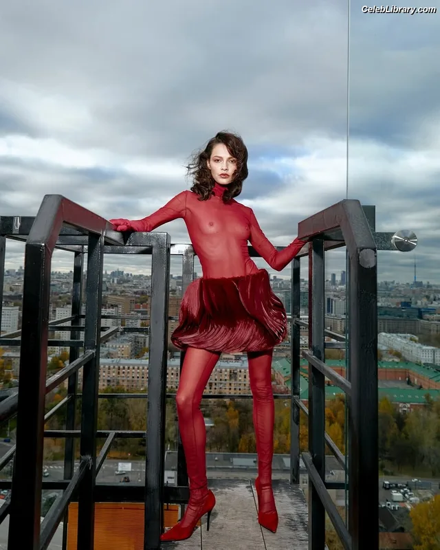 Polina Favorskaya photo 10 of 101