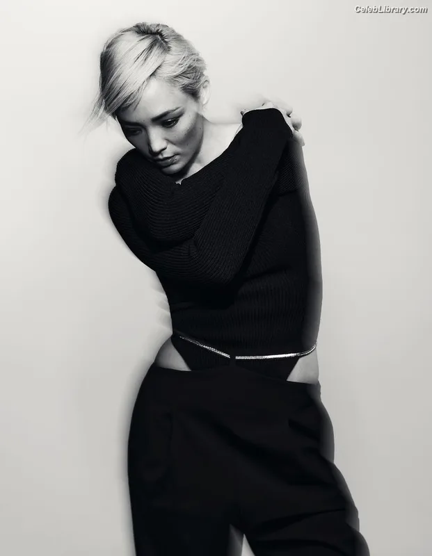 Pom Klementieff photo 3 of 341