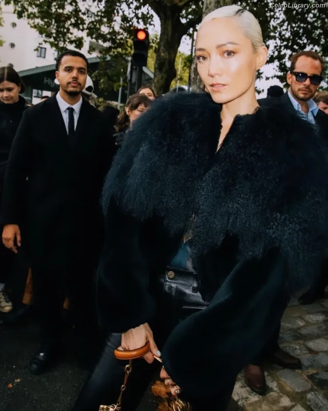 Pom Klementieff photo 4 of 341