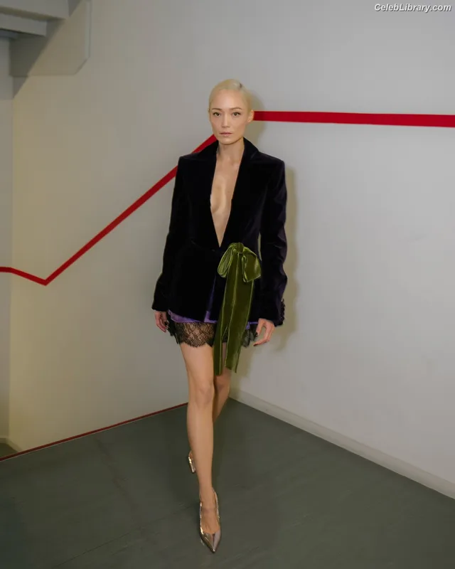 Pom Klementieff photo 18 of 341