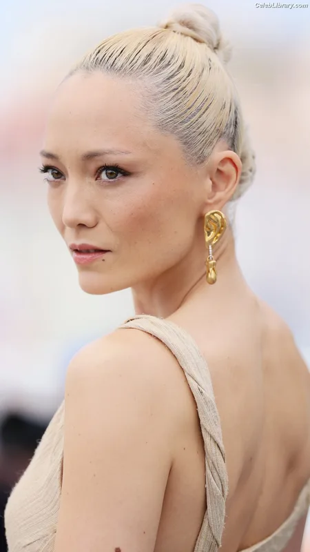 Pom Klementieff photo 3 of 341