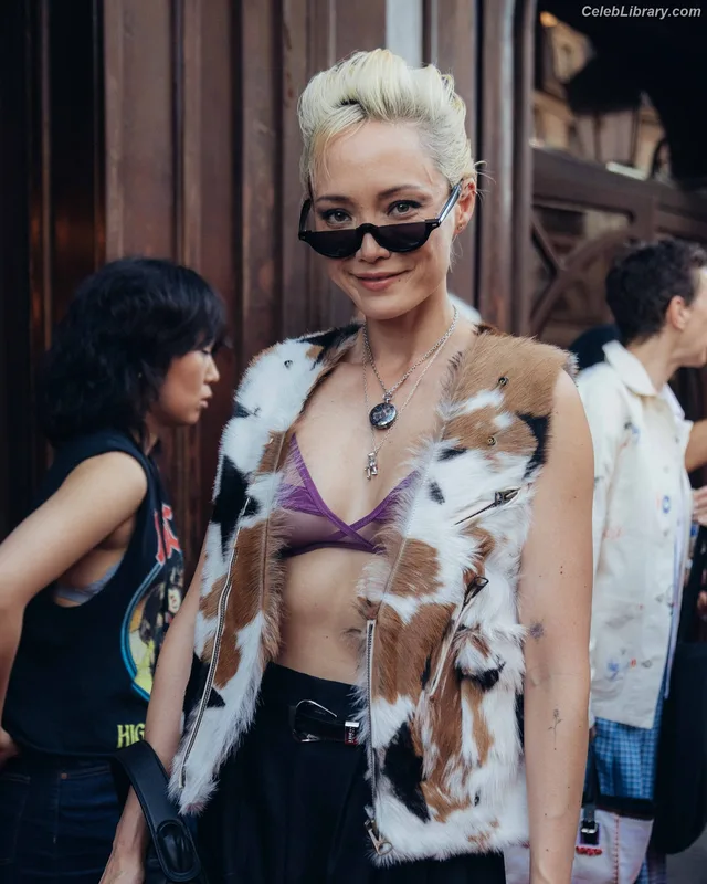 Pom Klementieff photo 14 of 341