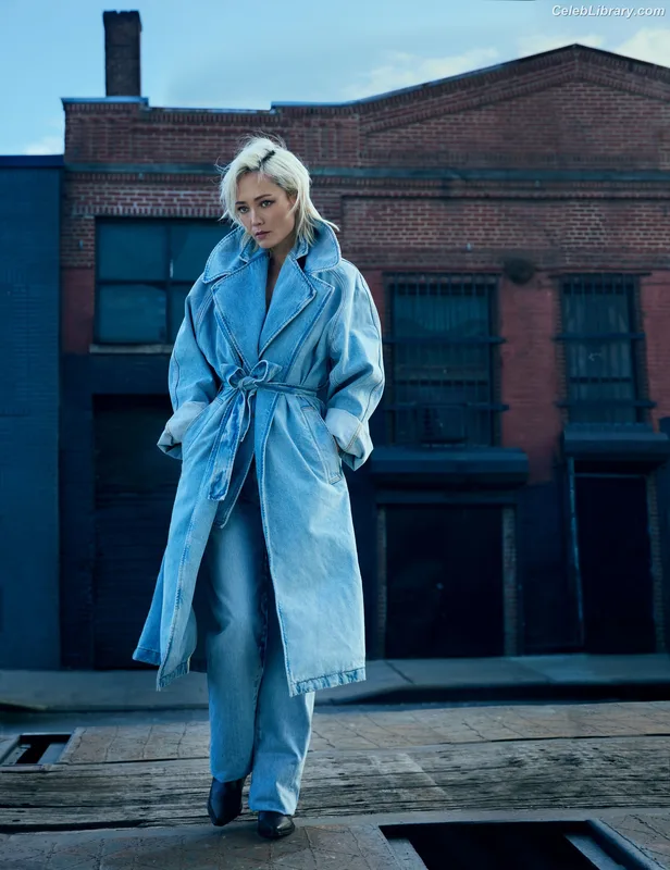 Pom Klementieff photo 11 of 341