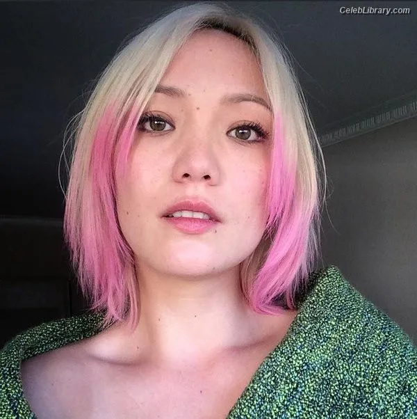 Pom Klementieff photo 11 of 341
