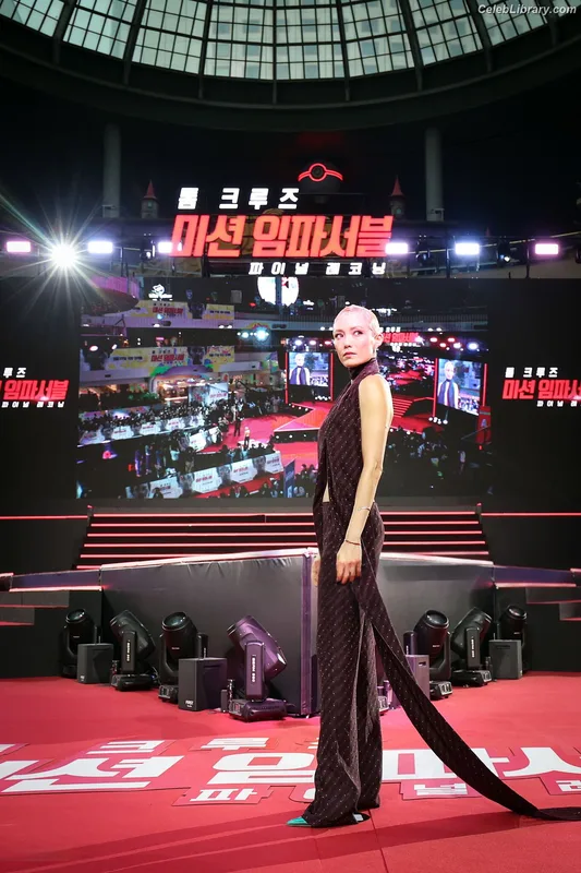 Pom Klementieff photo 11 of 341