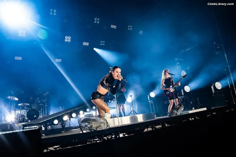 Pommelien Thijs photo 17 of 1594