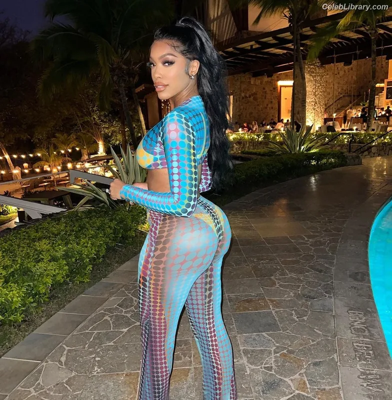 Porsha Williams photo 7 of 289