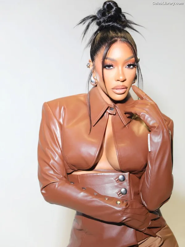 Porsha Williams photo 17 of 289