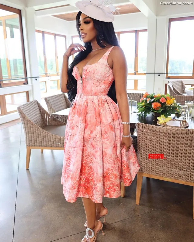 Porsha Williams photo 10 of 289