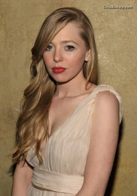 Portia Doubleday photo 21 of 85