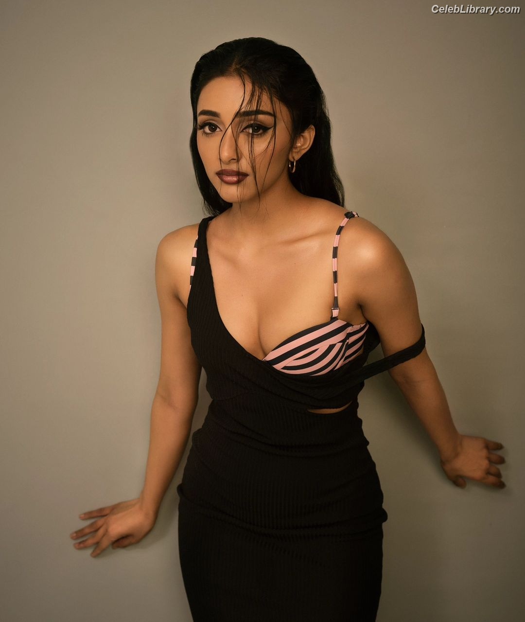 Preity Mukhundhan photo 3 of 45