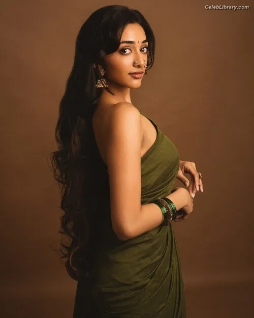 Preity Mukhundhan photo 9 of 45