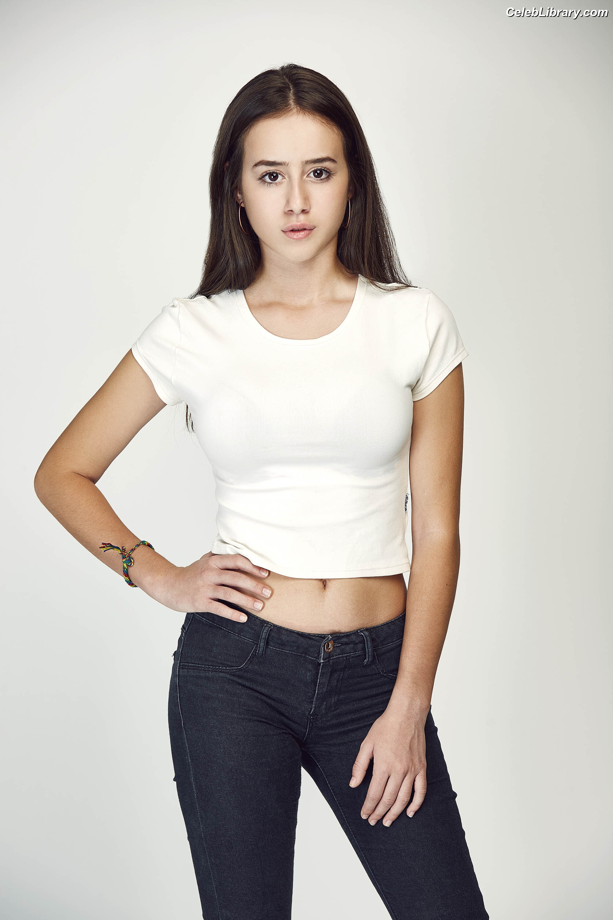 Priscilla Delgado photo 21 of 56