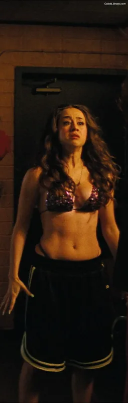 Priscilla Delgado photo 7 of 56