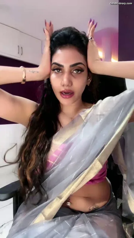Priya Naidu photo 6 of 39