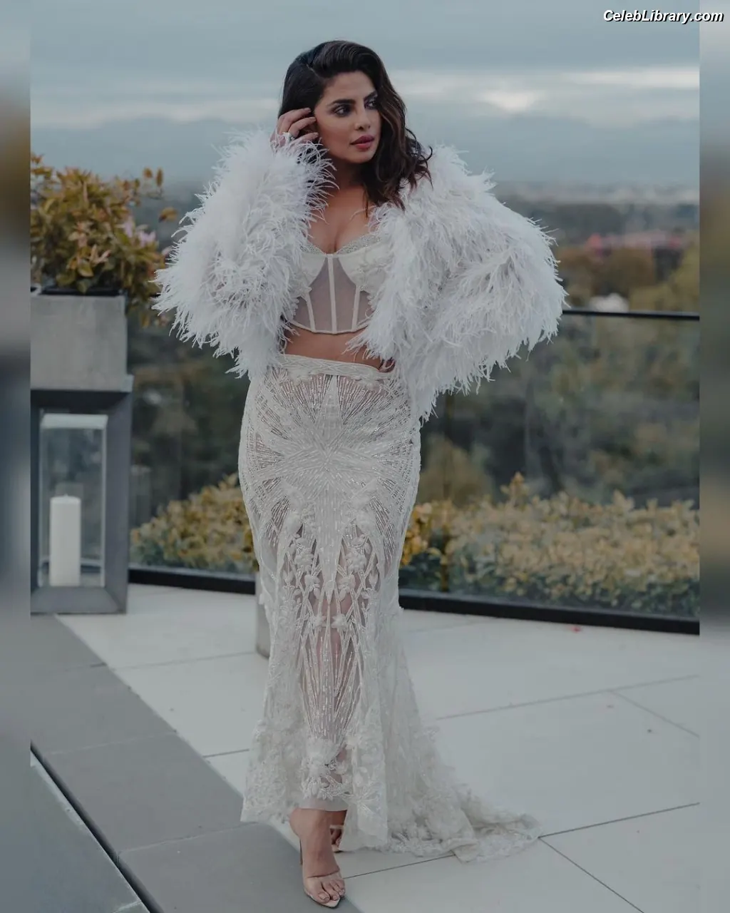 Priyanka Chopra photo 1 of 759