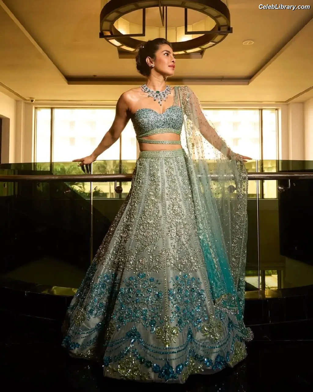 Priyanka Chopra photo 9 of 759