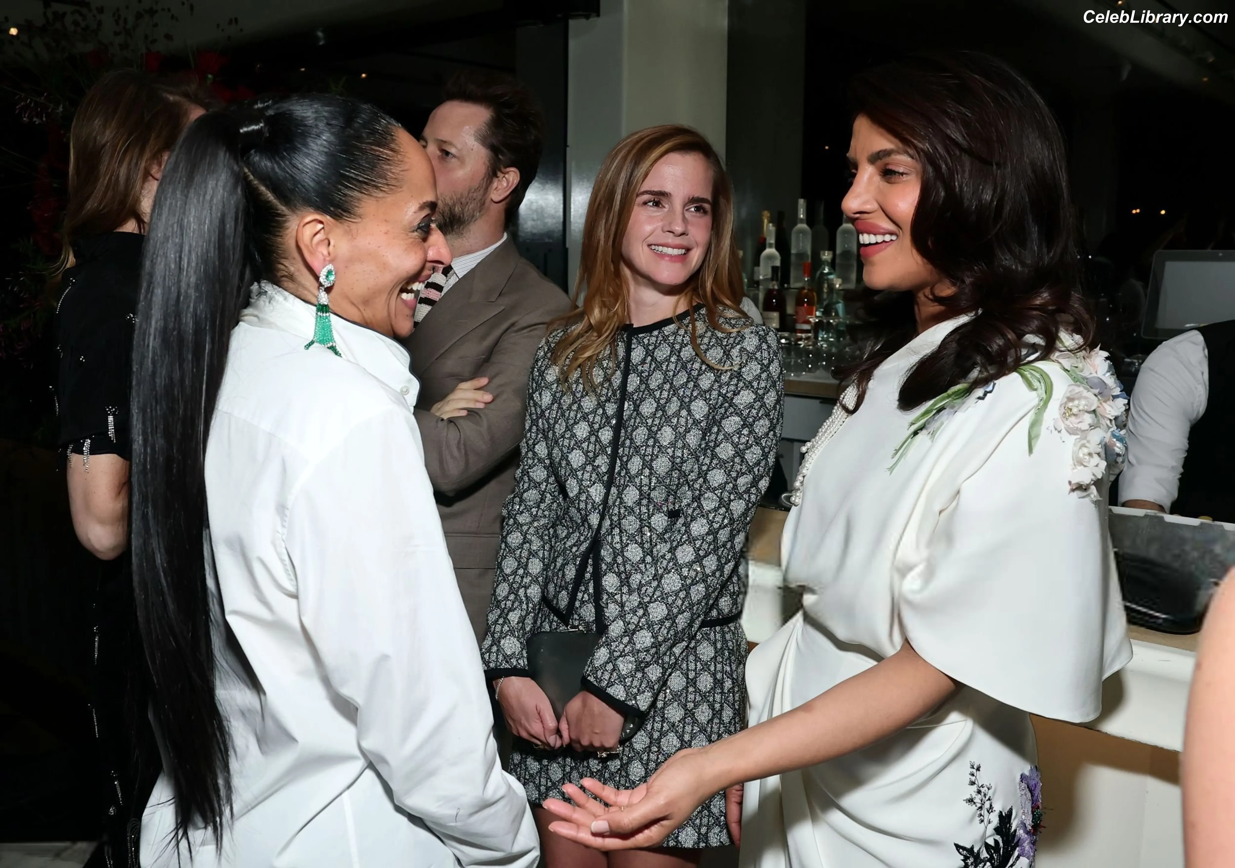 Priyanka Chopra photo 10 of 759