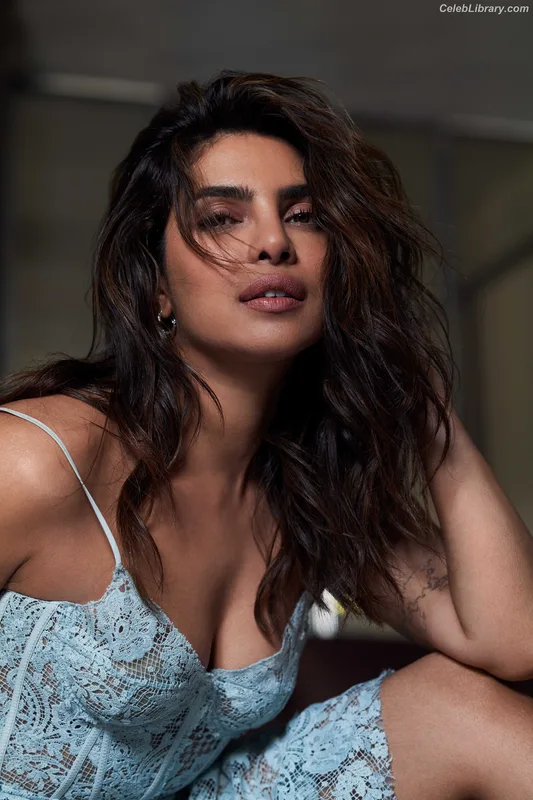 Priyanka Chopra photo 18 of 759