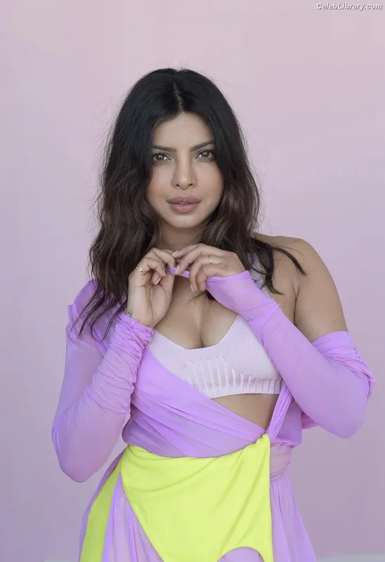 Priyanka Chopra photo 19 of 759