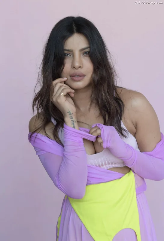 Priyanka Chopra photo 20 of 759