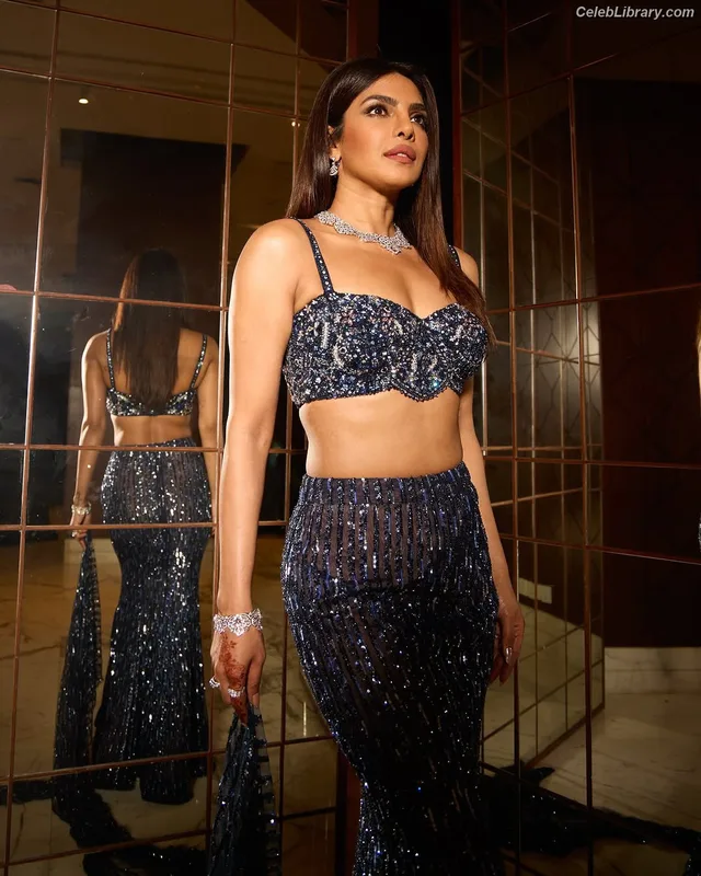 Priyanka Chopra photo 14 of 759