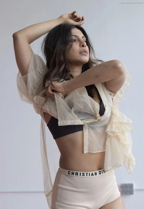 Priyanka Chopra photo 13 of 759