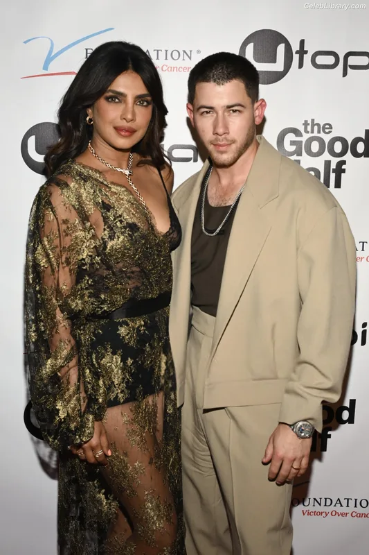 Priyanka Chopra photo 23 of 759