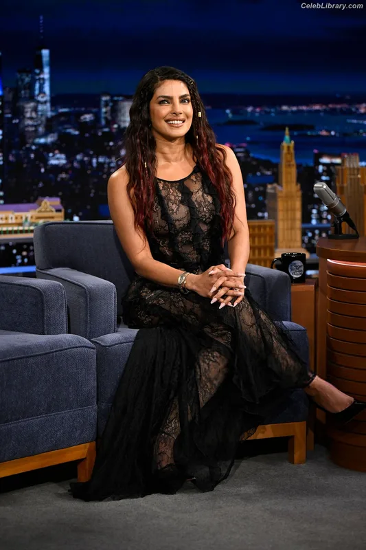 Priyanka Chopra photo 14 of 759