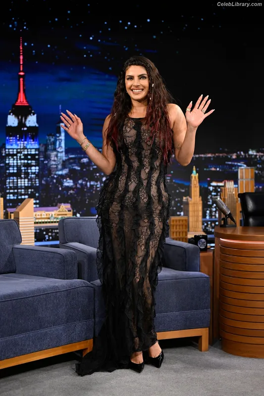 Priyanka Chopra photo 17 of 759