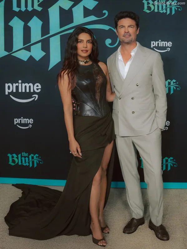 Priyanka Chopra photo 22 of 759