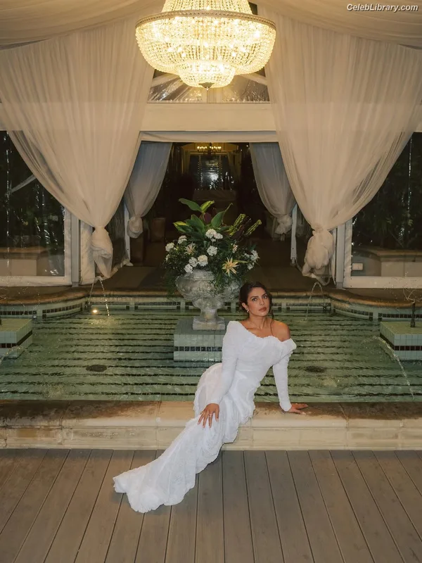 Priyanka Chopra photo 5 of 759