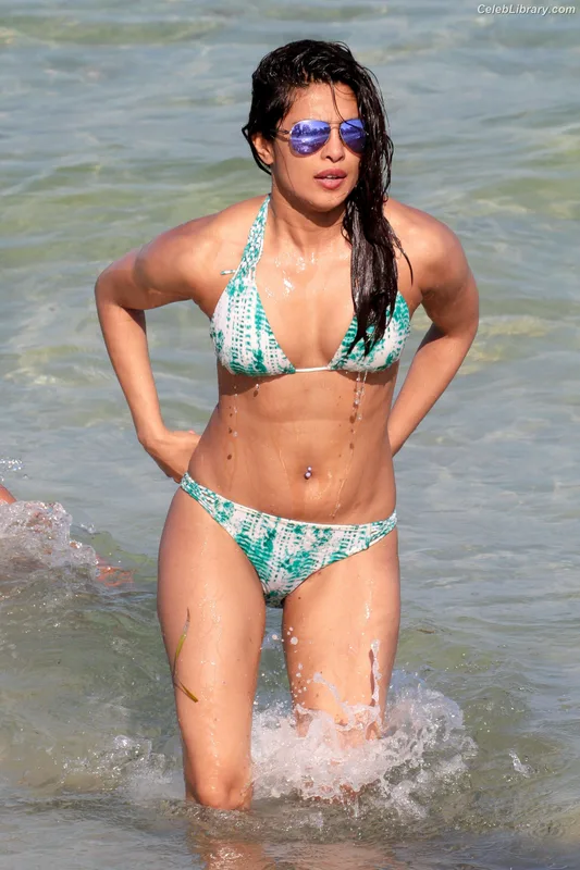 Priyanka Chopra photo 3 of 759