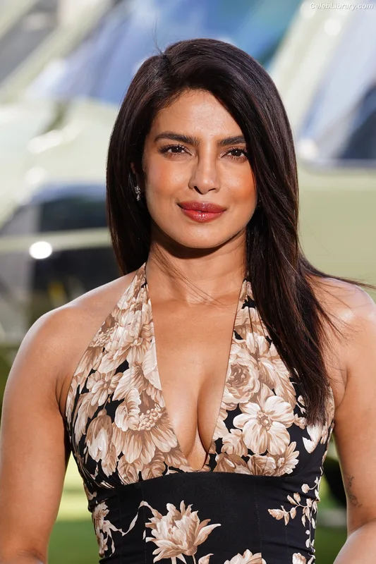 Priyanka Chopra photo 20 of 759