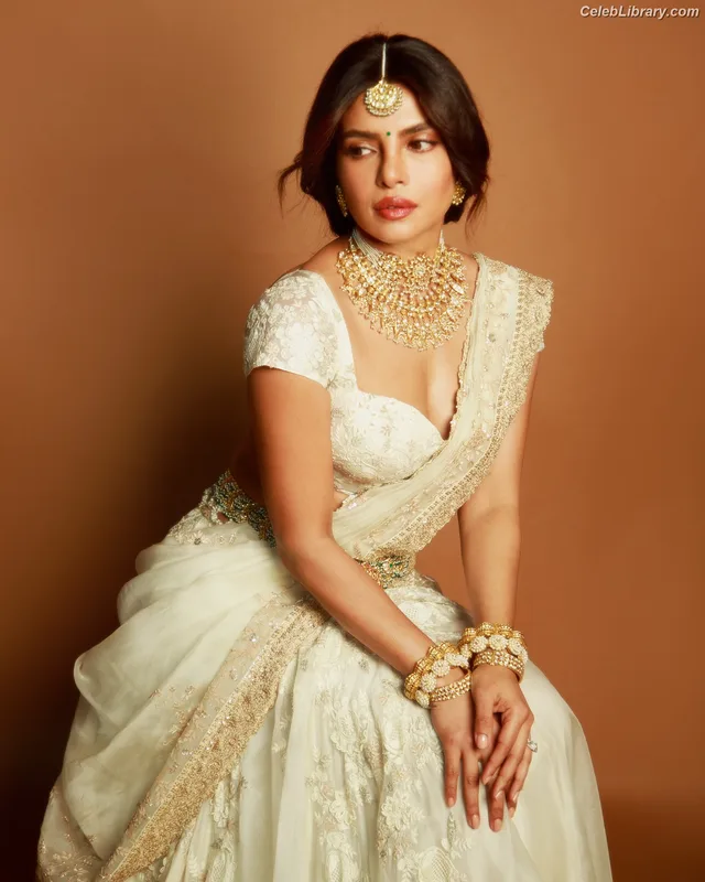 Priyanka Chopra photo 13 of 759
