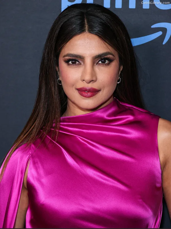 Priyanka Chopra photo 13 of 759