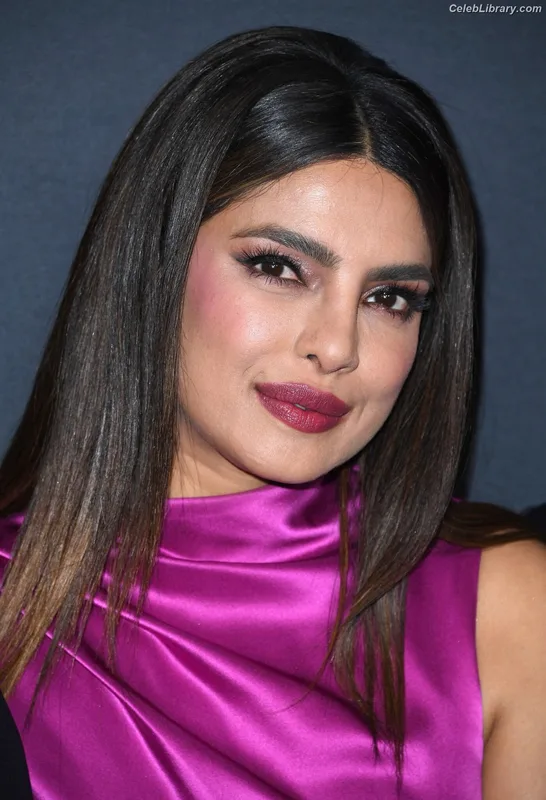 Priyanka Chopra photo 14 of 759