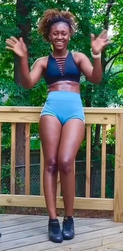 Queen Aminata photo 14 of 195