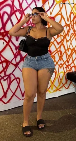 Queen Naija photo 22 of 69