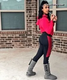 Queen Naija photo 8 of 69
