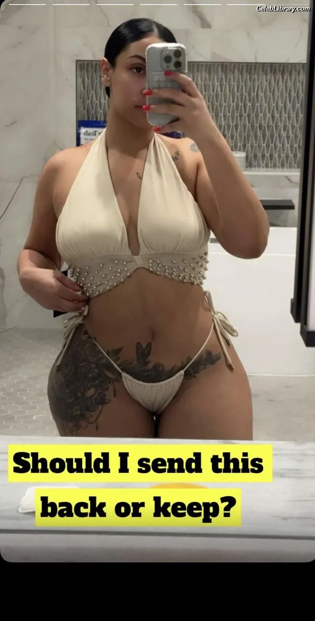 Queen Naija photo 18 of 69