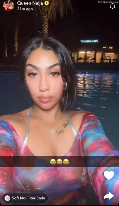 Queen Naija photo 21 of 70