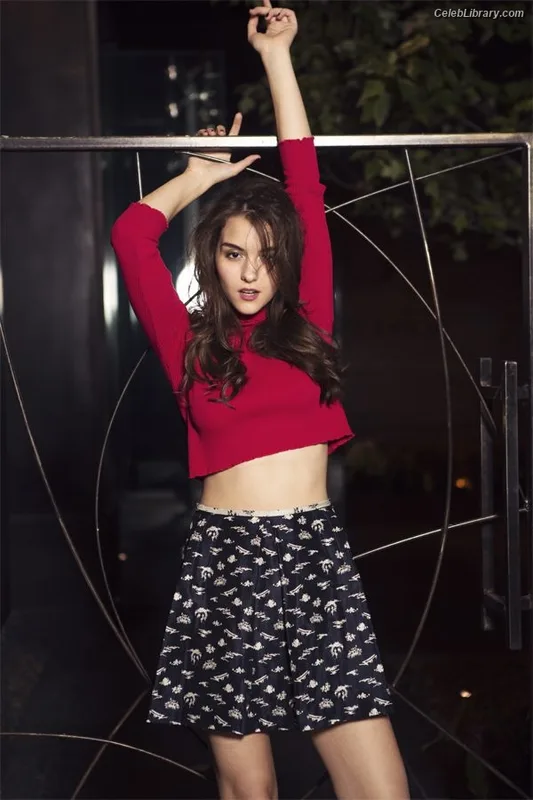 Quinn Shephard photo 18 of 64